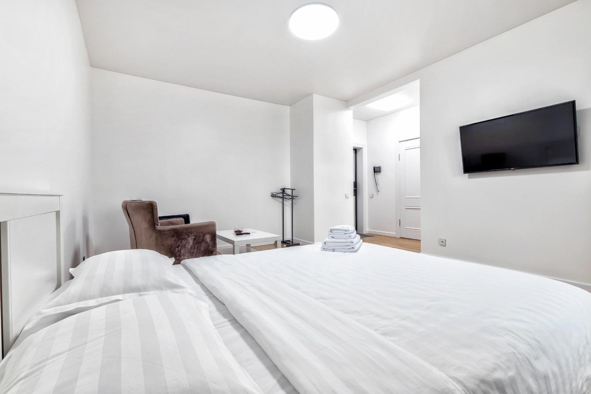 Raisson Aparthotel G84 Хан Шатыр Astana Bagian luar foto