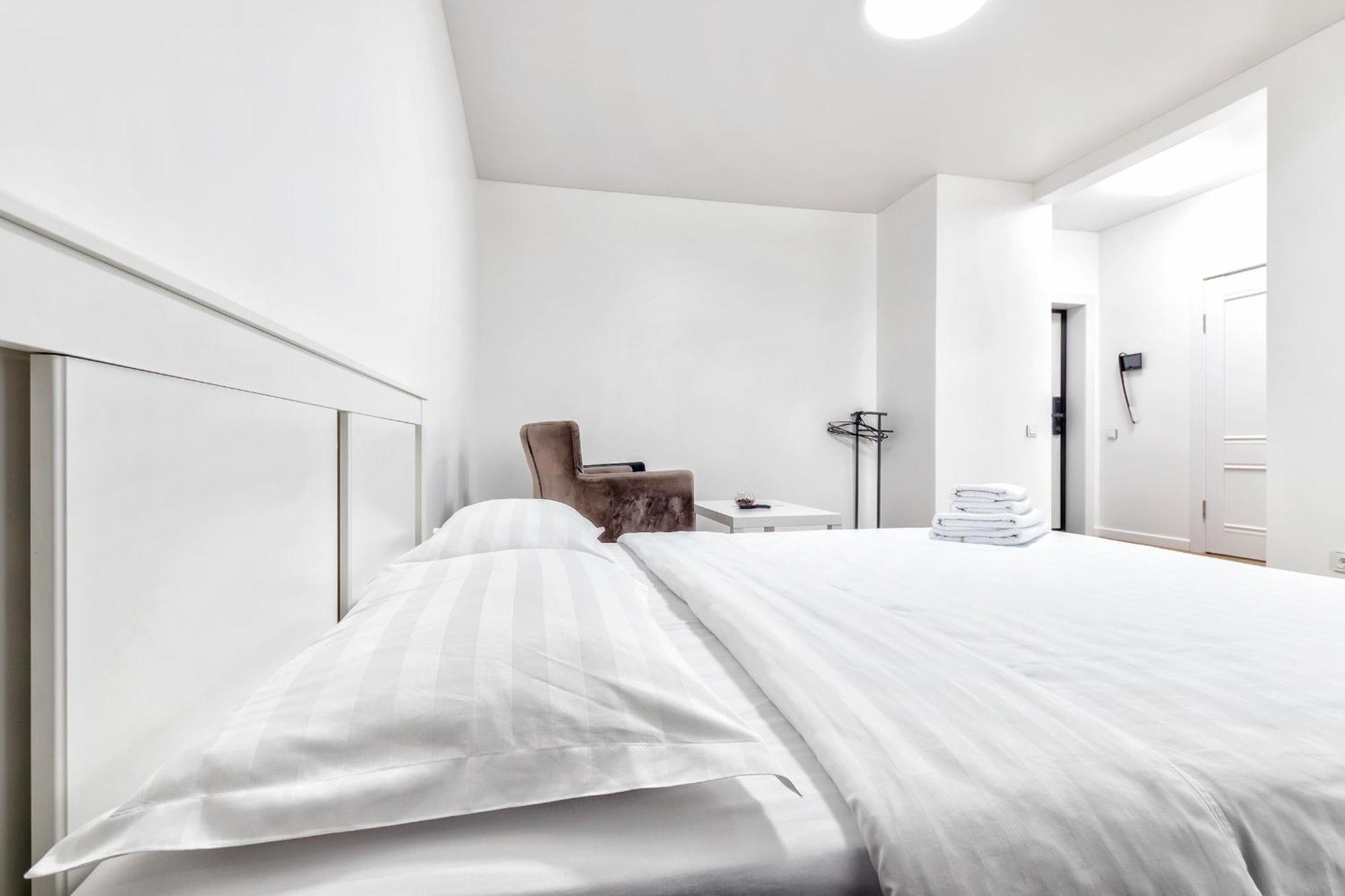 Raisson Aparthotel G84 Хан Шатыр Astana Bagian luar foto